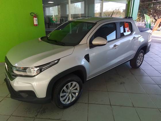 FIAT STRADA 1.3 FIREFLY FLEX FREEDOM CS MANUAL FIAT STRADA 1.3 FIREFLY FLEX FREEDOM CS MANUAL